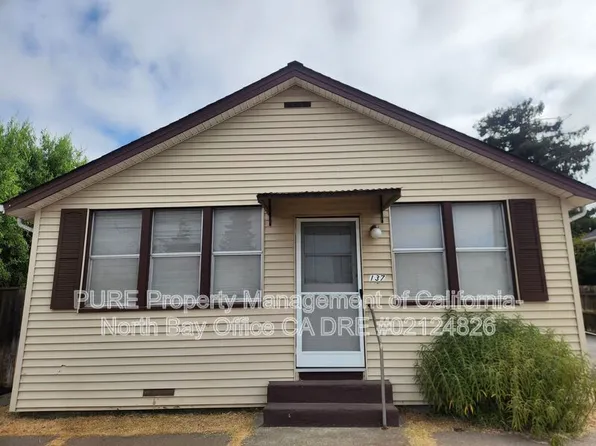 137 Wilson St, Petaluma, CA 94952