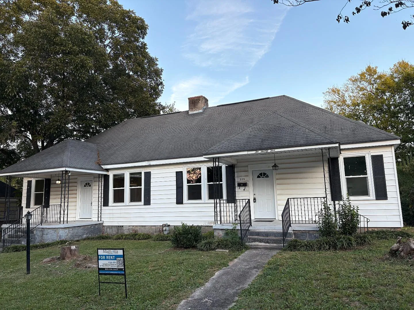 225 Poplar St - B — Photo 4