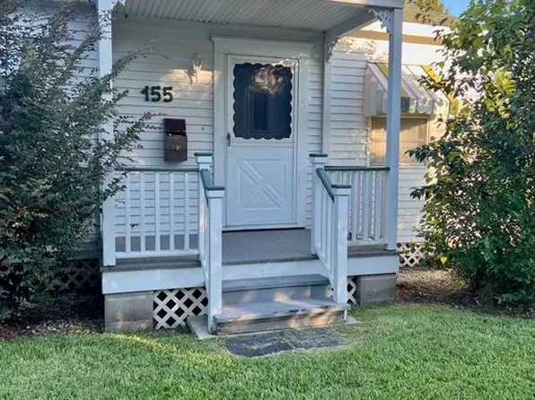 155 Berkley Ave, Harahan, LA 70123