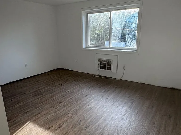 131-133 S 48th St — Photo 27
