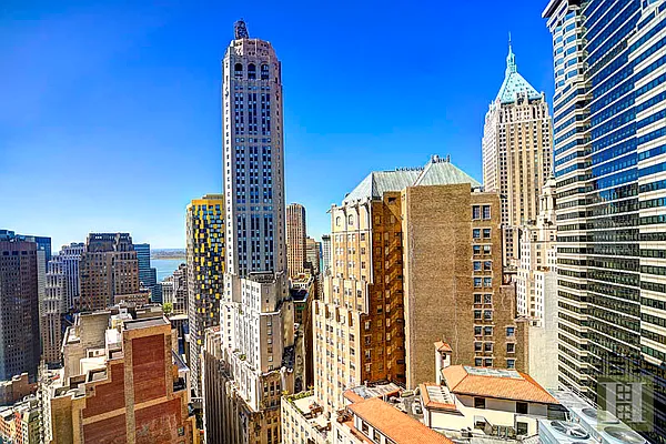 Sold by Halstead Real Estate | media 5