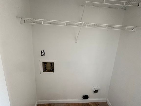 5th image of 3266 Cherry Lake Ln