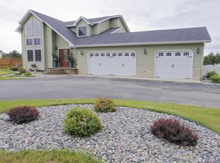 2303 Peninsula Ct NE, Bemidji, MN 56601