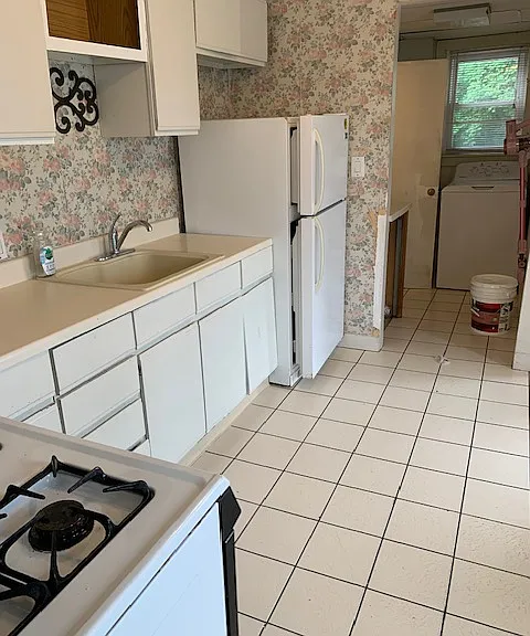 35 Pleasant St #2 — Photo 4