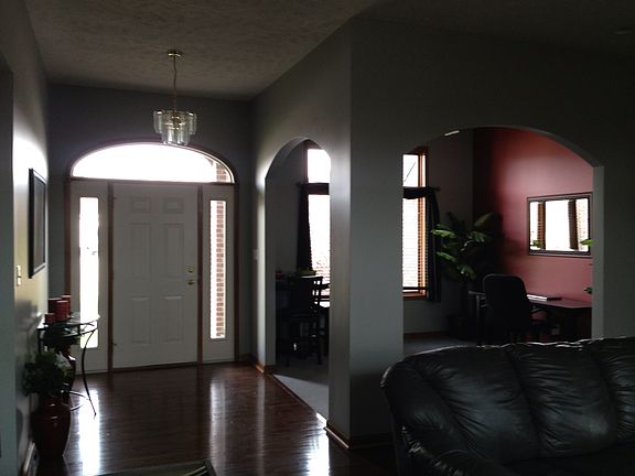 2nd image of 8160 Creek Way