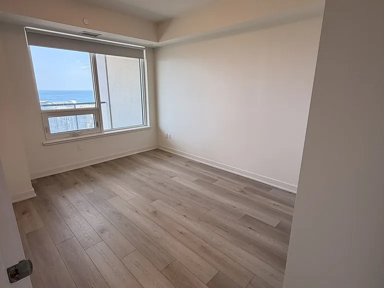 385 Winston Rd #907 — Photo 8