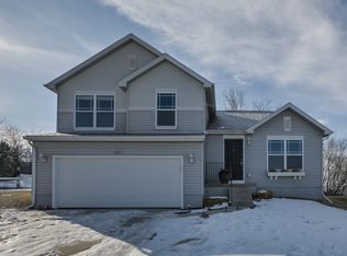 11205 Girard St, Omaha, NE 68142