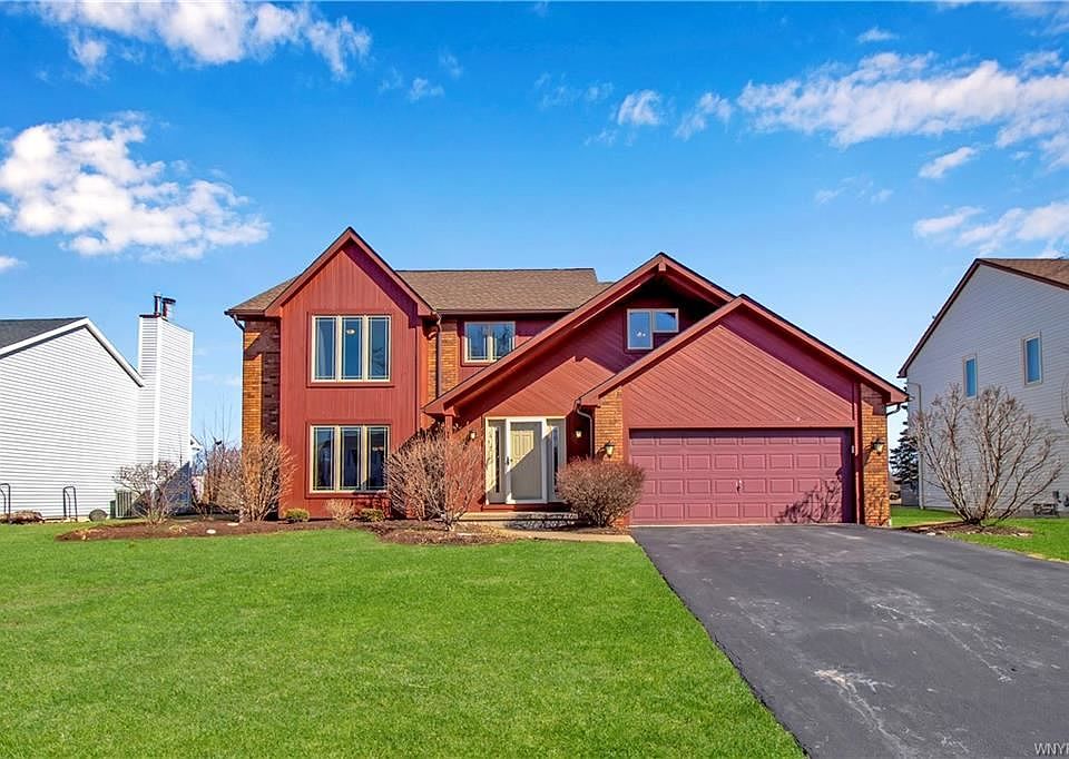 1st image of 458 Glen Oak Dr