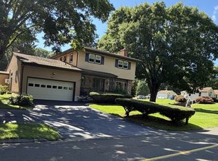 428 Hammock Rd N, Westbrook, CT 06498