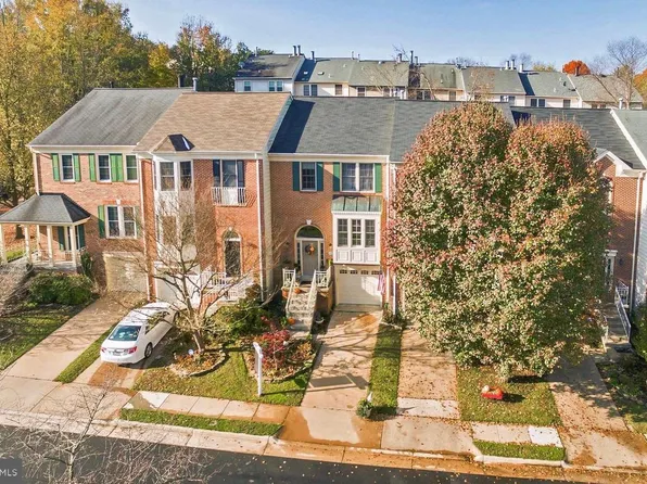 12162 Abbey Glen Ct, Woodbridge, VA 22192