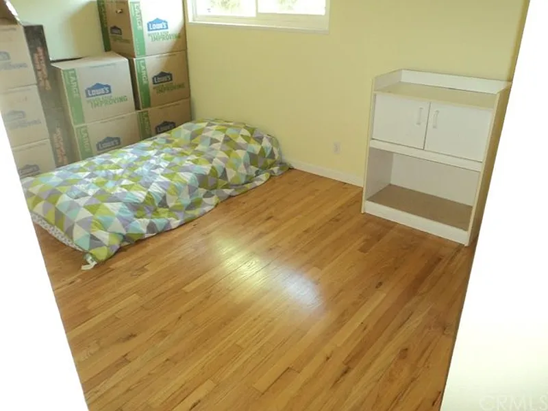 Thumbnail 12