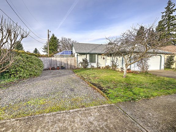 4th image of 12916 NE 44th St