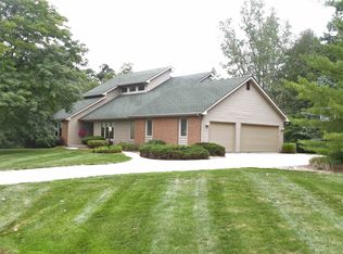 9906 Hearthside Pl, Fort Wayne, IN 46804