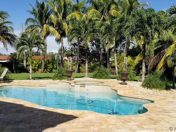 5th image of 8967 NW 169th St #0