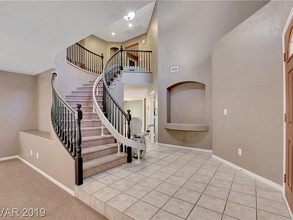 4th image of 10681 Spruce Bough St