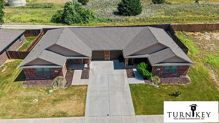1325 White Sand Dr — Photo 30