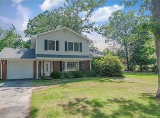 1302 Kienast Dr, Fayetteville, NC 28314