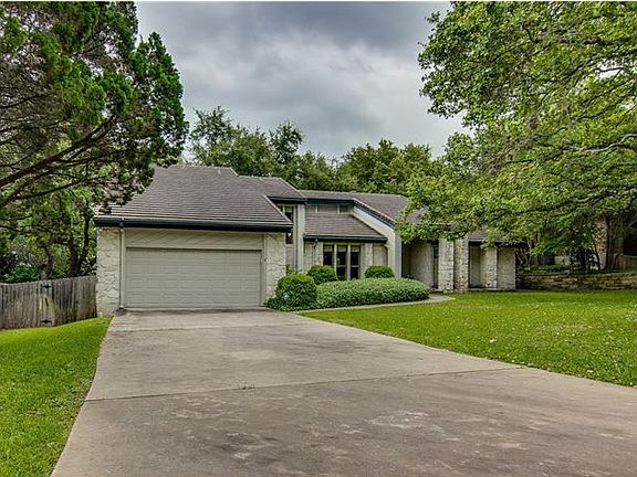 4th image of 1503 Surrey Hill Dr