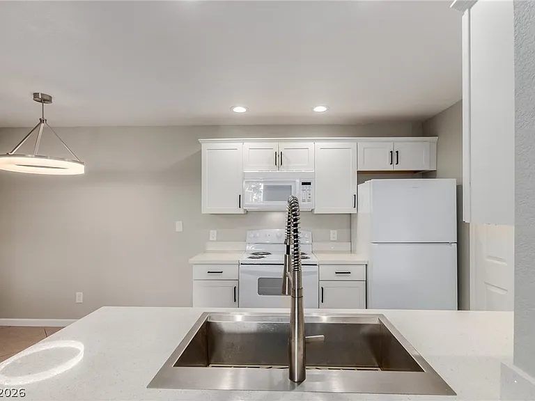 221 Mission Catalina Ln #101 — Photo 13