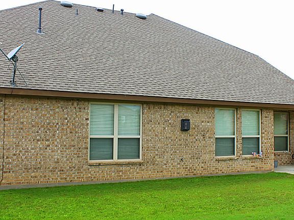 3rd image of 4903 Erin Ashley Ln