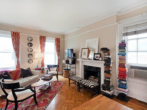 2nd image of 31 Gramercy Park S APT 3a