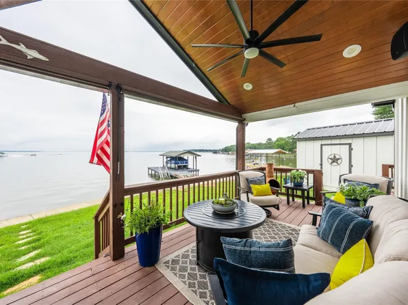 230 Harbor Dr, Gun Barrel City, TX 75156