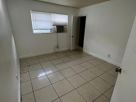 4th image of 7630 NE 2nd Ct APT 4