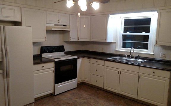 4th image of 16589 Kings Hwy