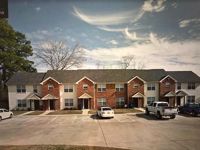 1st image of 800 S Gillespie St APT B