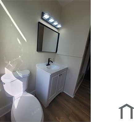 5th image of 1012 Dohrman St APT 1