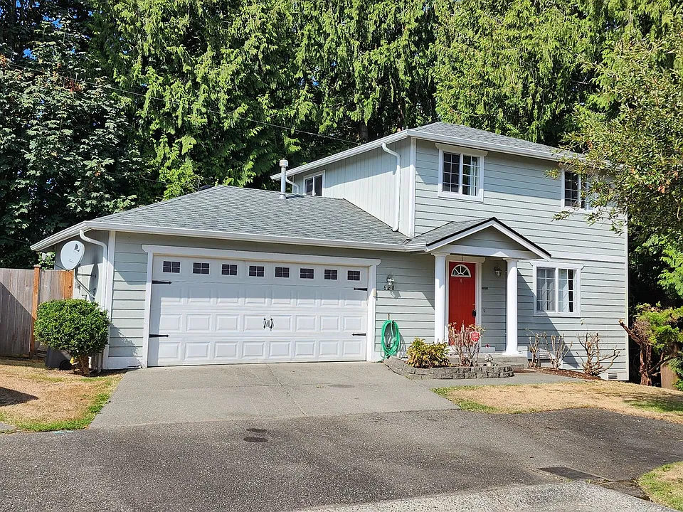 628 89th Ave SE