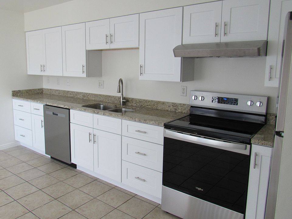 1st image of 70 N H St #2