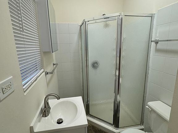 3rd image of 2722 W Belden Ave APT 1F