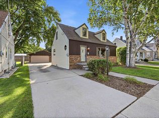 808 Grand Ave, Little Chute, WI 54140