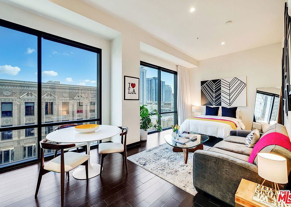 1st image of 655 S Hope Street #1203