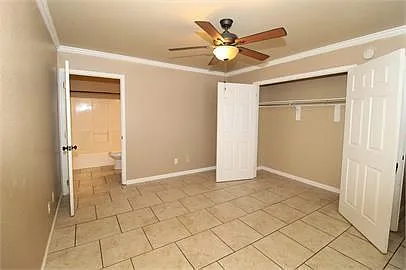 2068 N Leverett Ave — Photo 9