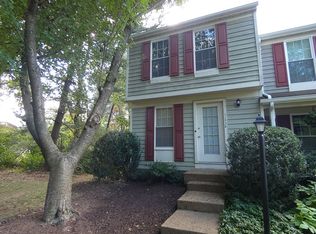 11938 Fieldthorn Ct, Reston, VA 20194