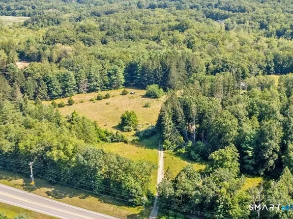 (undisclosed Address), North Stonington, CT 06359