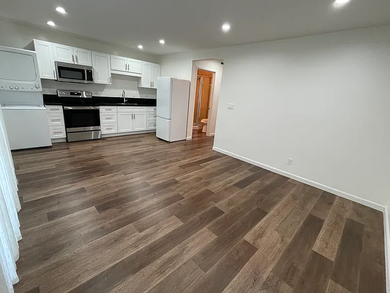 5138 S Hillcrest Dr — Photo 8