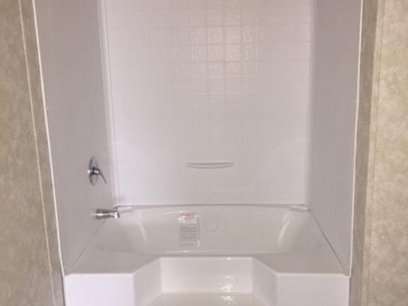 4th image of 236 Orchard Ln