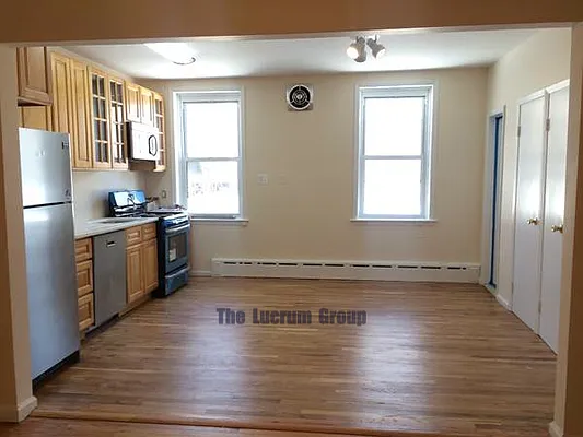 Rented by Lucrum Group | media 11