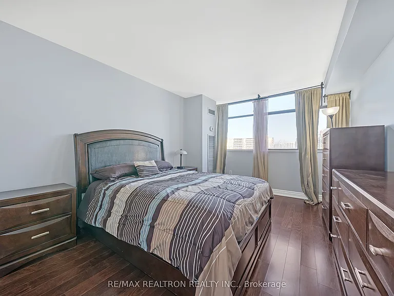 100 Antibes Dr #607 — Photo 22