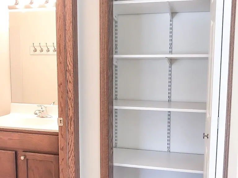 2402 Golf Rd — Photo 12