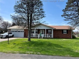 157 Dotson Dr, Millwood, WV 25262