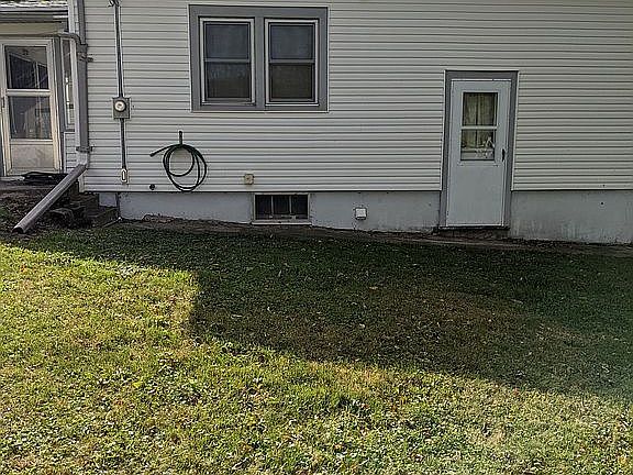 2nd image of 612 Oakland Ave