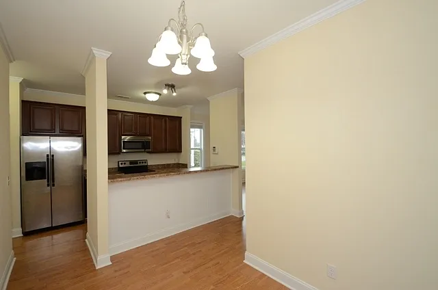106 Thompson St — Photo 20