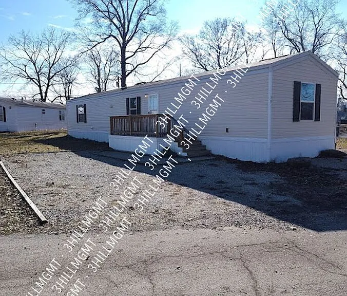 5600 W Kilgore Ave #95 — Photo 2