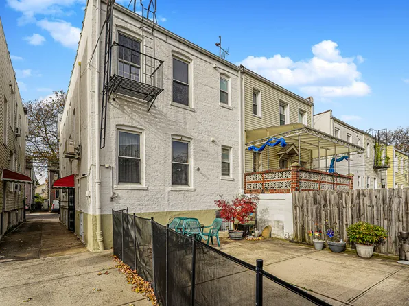 2321 East 24th Street image 28 of 29