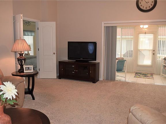 4th image of 29248 Kapalua Way