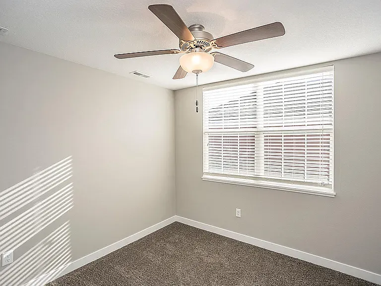 5570 S Prairie View Dr #101 — Photo 8